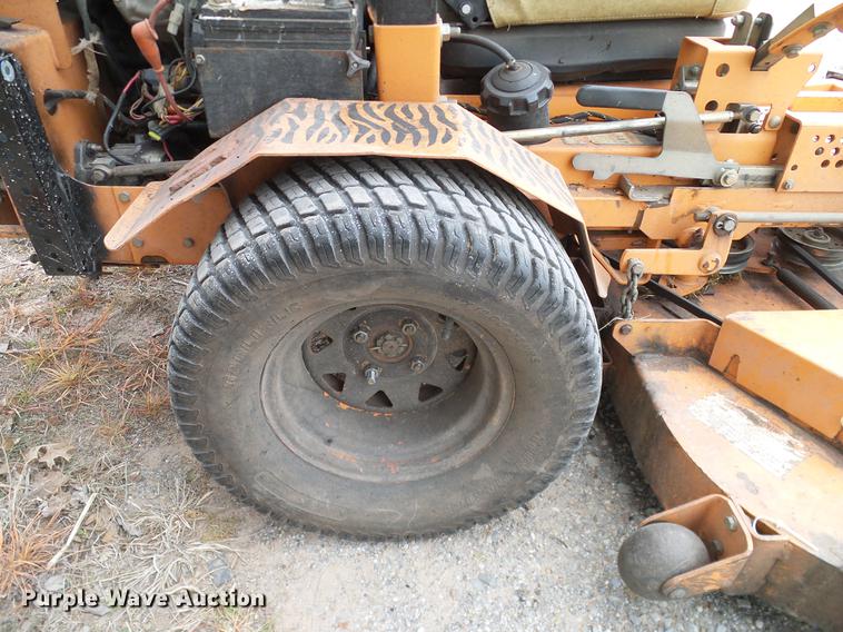 image for item EO9768 2005 Scag Turf Tiger 61 ZTR lawn mower