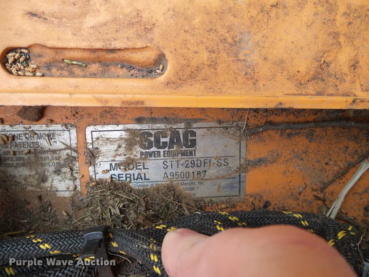 image for item EO9768 2005 Scag Turf Tiger 61 ZTR lawn mower