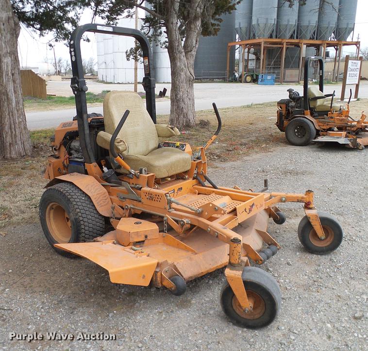 image for item EO9769 2009 Scag Turf Tiger 61 ZTR lawn mower