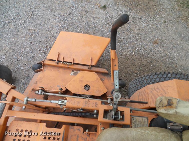 image for item EO9769 2009 Scag Turf Tiger 61 ZTR lawn mower