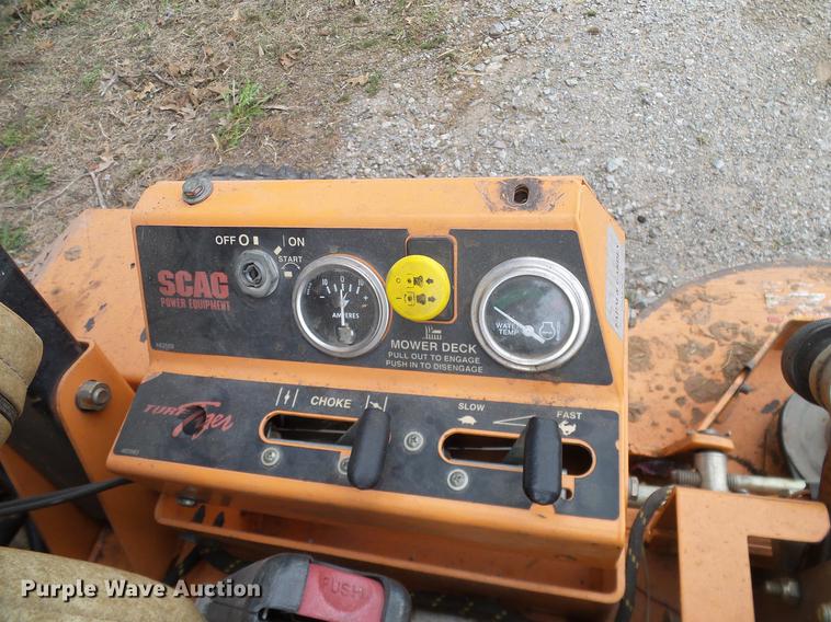 image for item EO9770 2009 Scag Turf Tiger 61 ZTR lawn mower