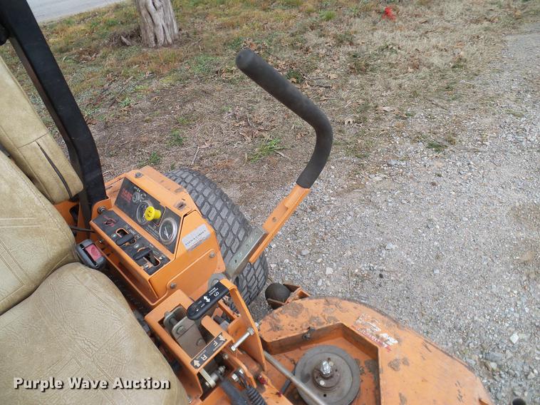 image for item EO9770 2009 Scag Turf Tiger 61 ZTR lawn mower