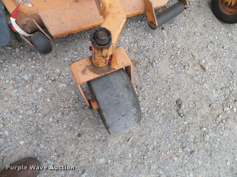 image for item EO9770 2009 Scag Turf Tiger 61 ZTR lawn mower