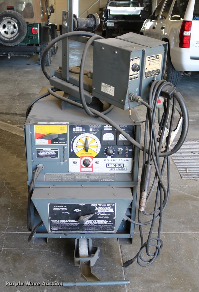 image for item EW9045 Lincoln DC-400 arc/wire welder