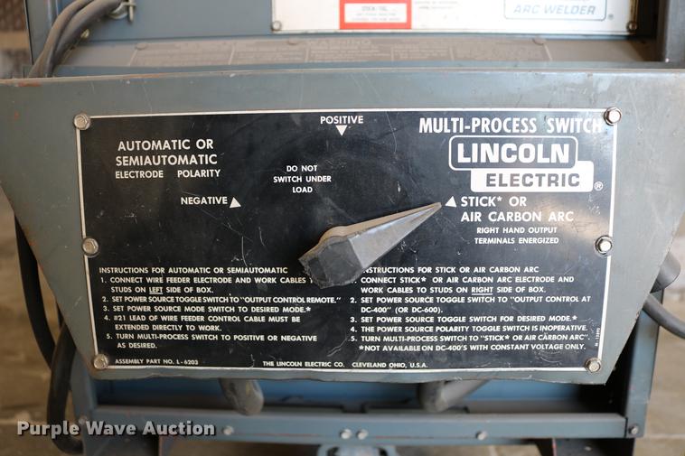 image for item EW9045 Lincoln DC-400 arc/wire welder