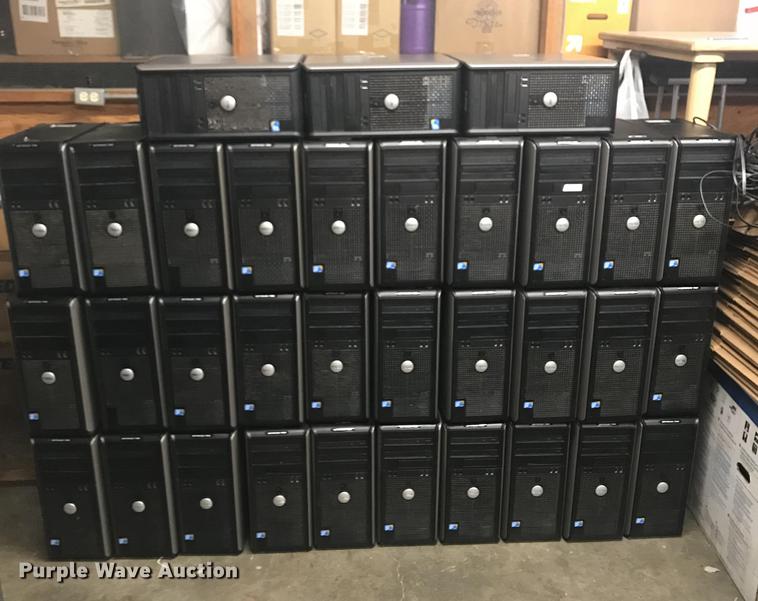 image for item G1076 Approximately 80 Dell CPUs