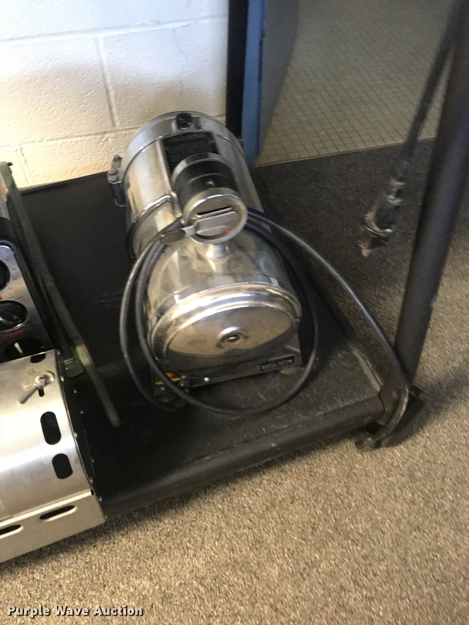 Office equipment in Kansas City, KS Item G1067 sold Purple Wave