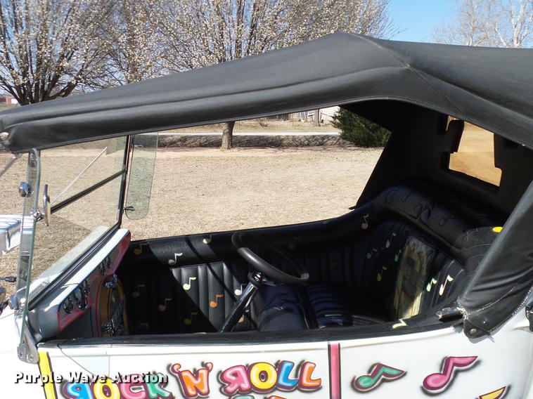 image for item AO9330 1920 Ford Model T