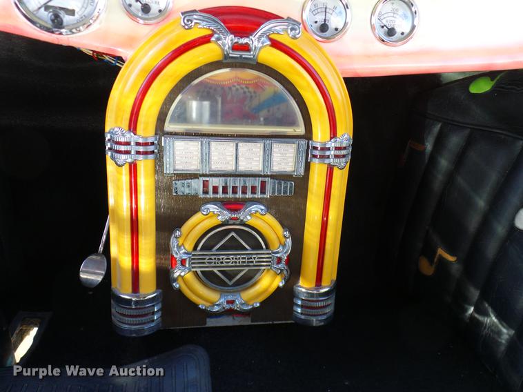 image for item AO9330 1920 Ford Model T