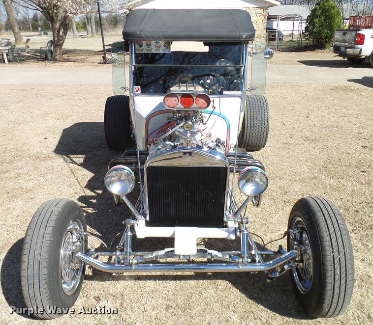 image for item AO9330 1920 Ford Model T