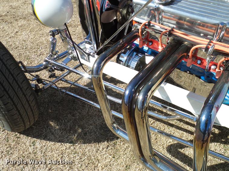 image for item AO9330 1920 Ford Model T