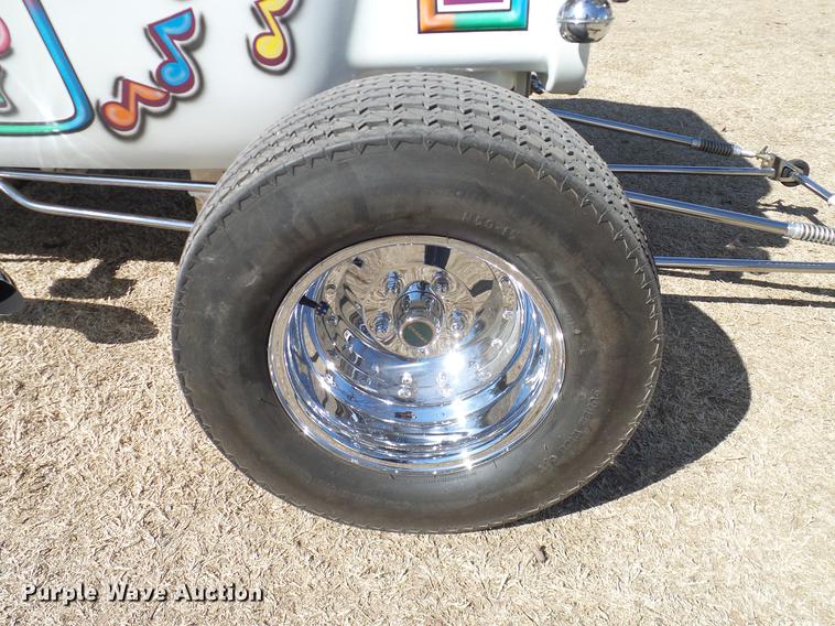 image for item AO9330 1920 Ford Model T