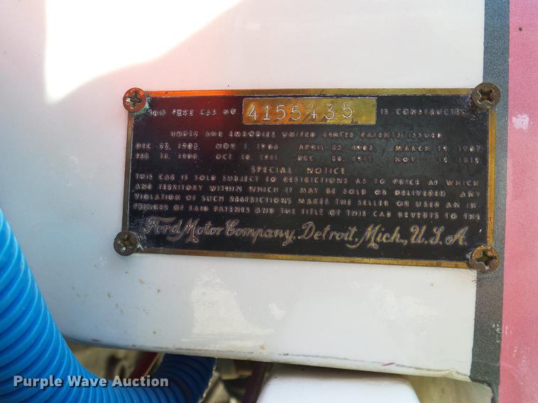 image for item AO9330 1920 Ford Model T