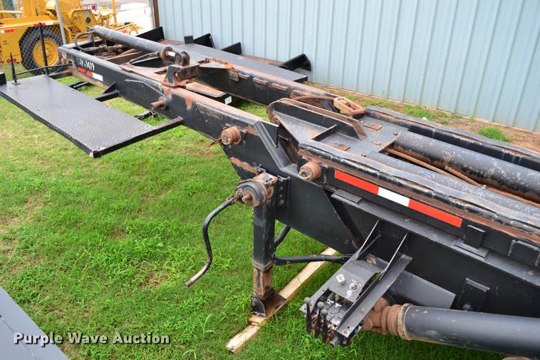 image for item DB5089 1992 Galbreath roll off trailer