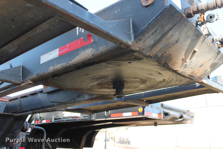 image for item DB5089 1992 Galbreath roll off trailer