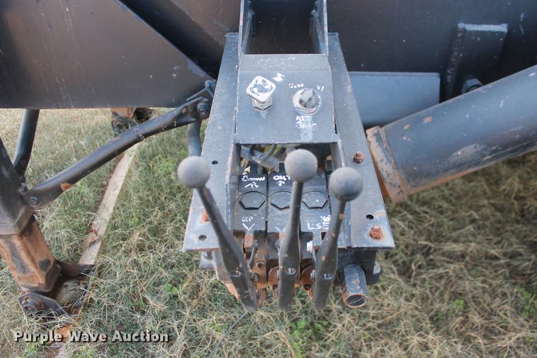 image for item DB5089 1992 Galbreath roll off trailer