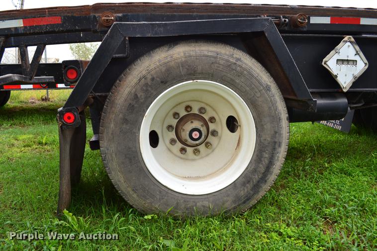 image for item DB5089 1992 Galbreath roll off trailer