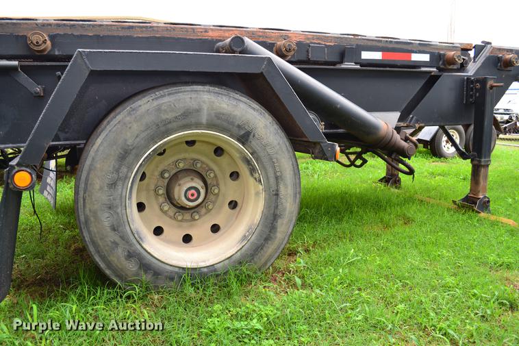 image for item DB5089 1992 Galbreath roll off trailer