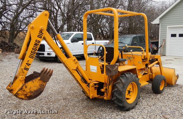 image for item DC0370 Terramite T5C backhoe