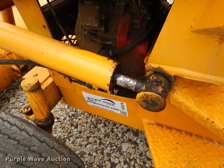 image for item DC0370 Terramite T5C backhoe