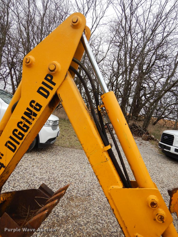 image for item DC0370 Terramite T5C backhoe