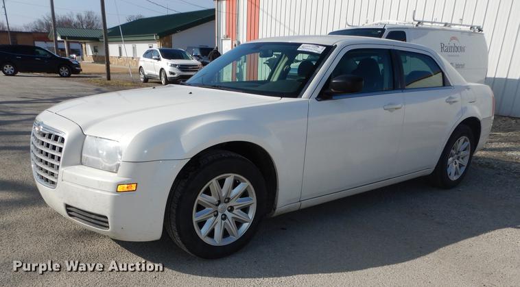image for item DC0376 2008 Chrysler 300
