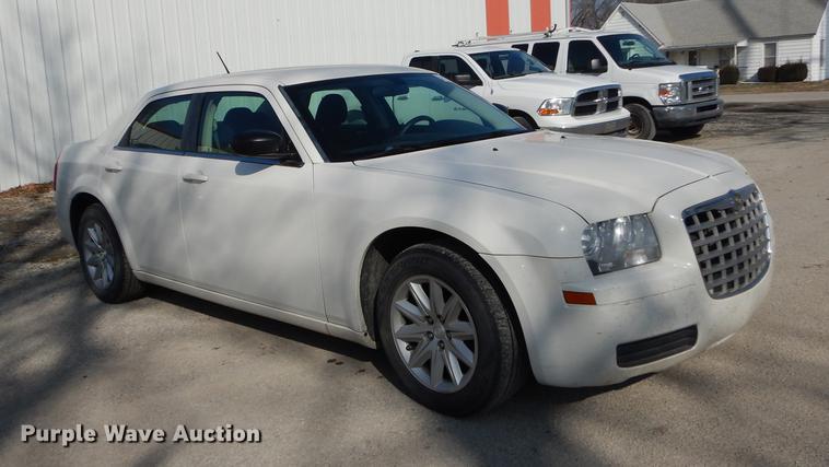 image for item DC0376 2008 Chrysler 300
