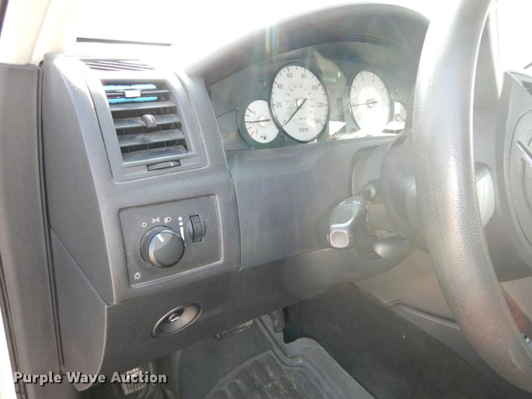 image for item DC0376 2008 Chrysler 300