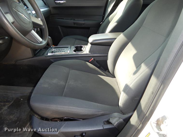 image for item DC0376 2008 Chrysler 300