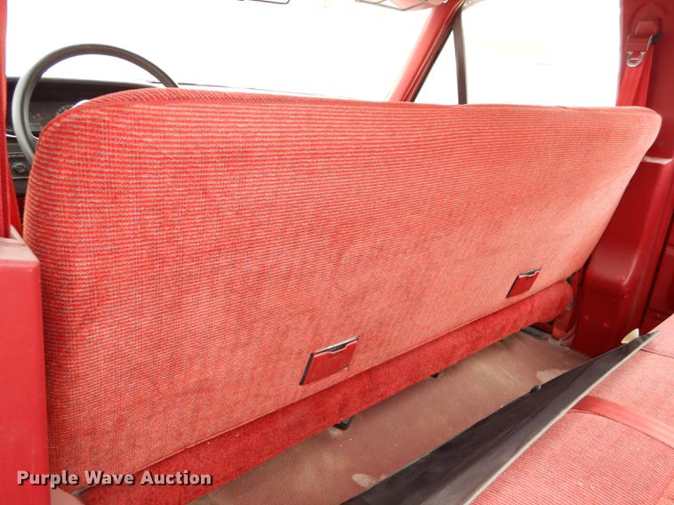 image for item DC0379 1989 Ford F350 Custom Crew Cab pickup truck