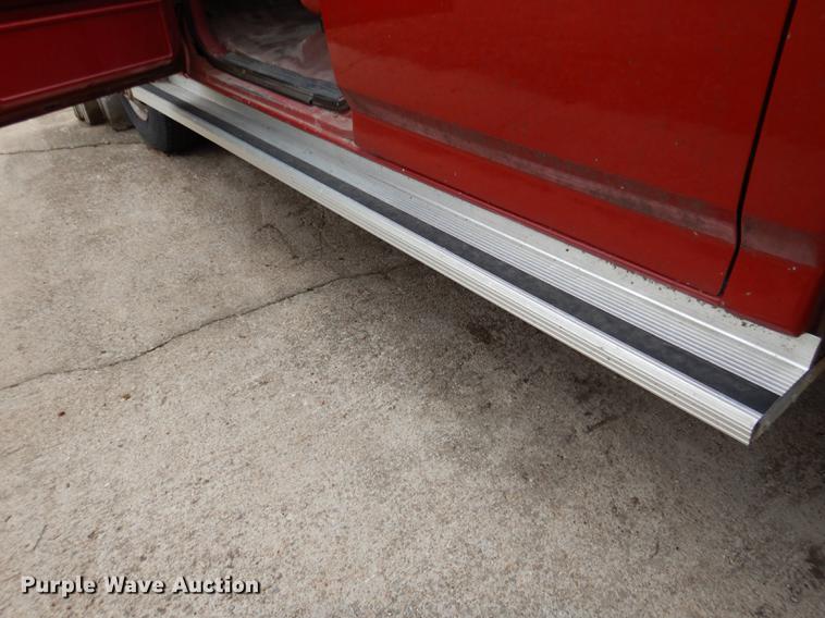 image for item DC0379 1989 Ford F350 Custom Crew Cab pickup truck