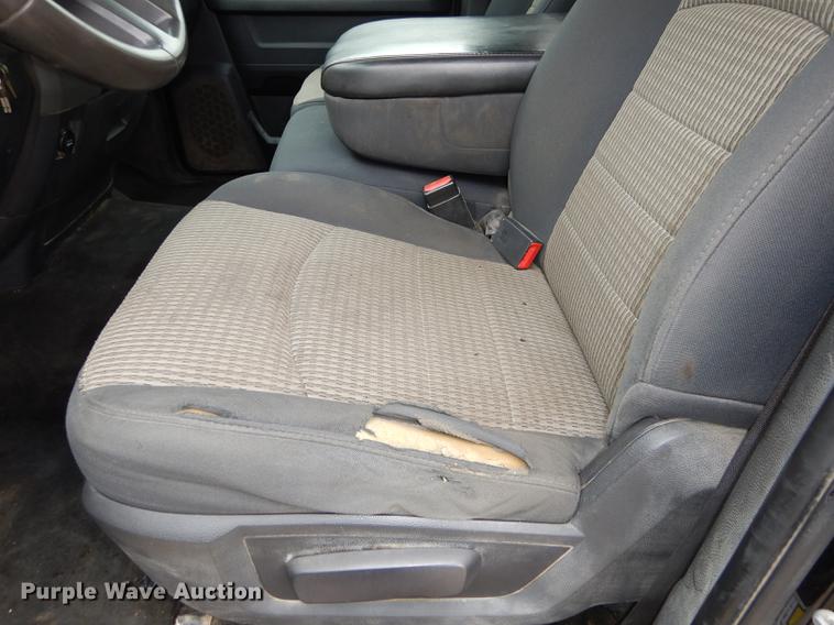 image for item DC0383 2010 Dodge Ram 2500HD ST Quad Cab pickup truck