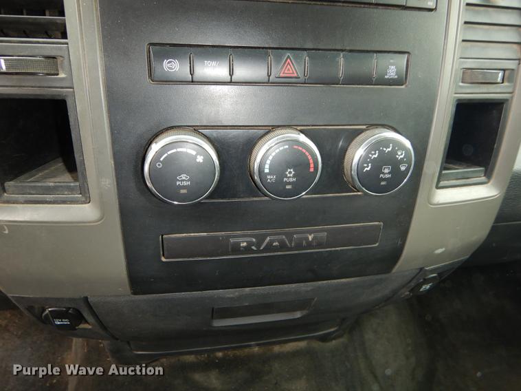 image for item DC0383 2010 Dodge Ram 2500HD ST Quad Cab pickup truck