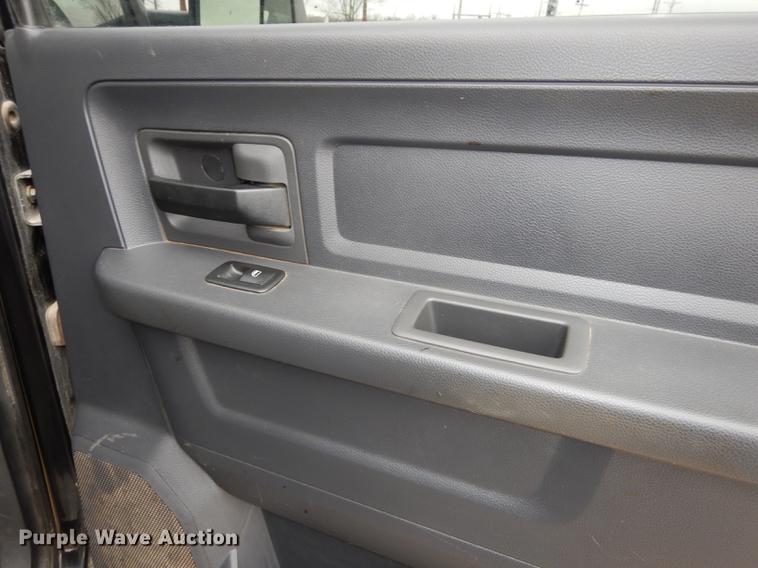 image for item DC0383 2010 Dodge Ram 2500HD ST Quad Cab pickup truck