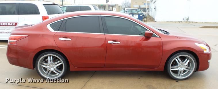 image for item DC0746 2013 Nissan Altima