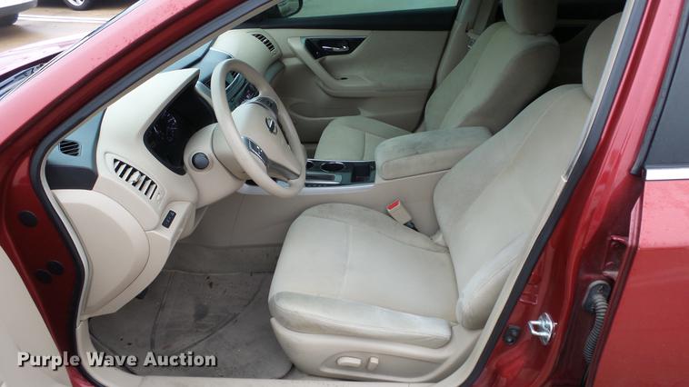 image for item DC0746 2013 Nissan Altima