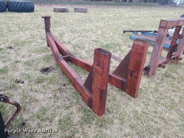 image for item DC0947 (2) gooseneck hitches