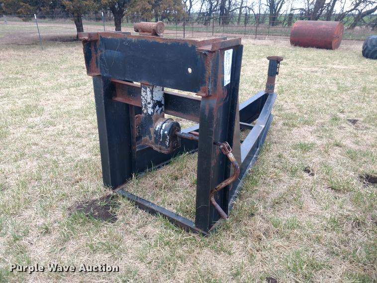 image for item DC0947 (2) gooseneck hitches