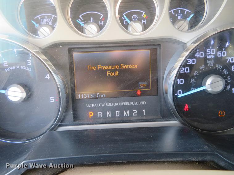 image for item DC0980 2012 Ford F250 Super Duty FX4 Crew Cab pickup truck