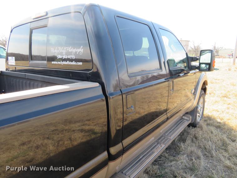 image for item DC0980 2012 Ford F250 Super Duty FX4 Crew Cab pickup truck