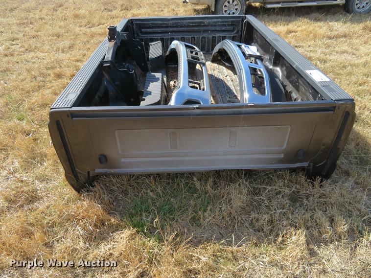 image for item DC0982 Ford F350 Super Duty pickup truck bed