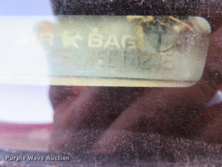 image for item DC0983 1999 Ford F350 Super Duty Crew Cab pickup truck