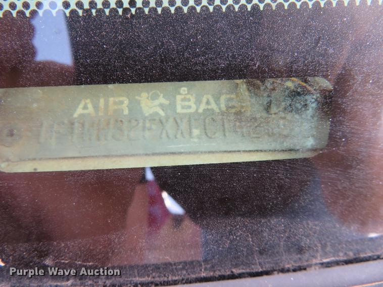 image for item DC0983 1999 Ford F350 Super Duty Crew Cab pickup truck