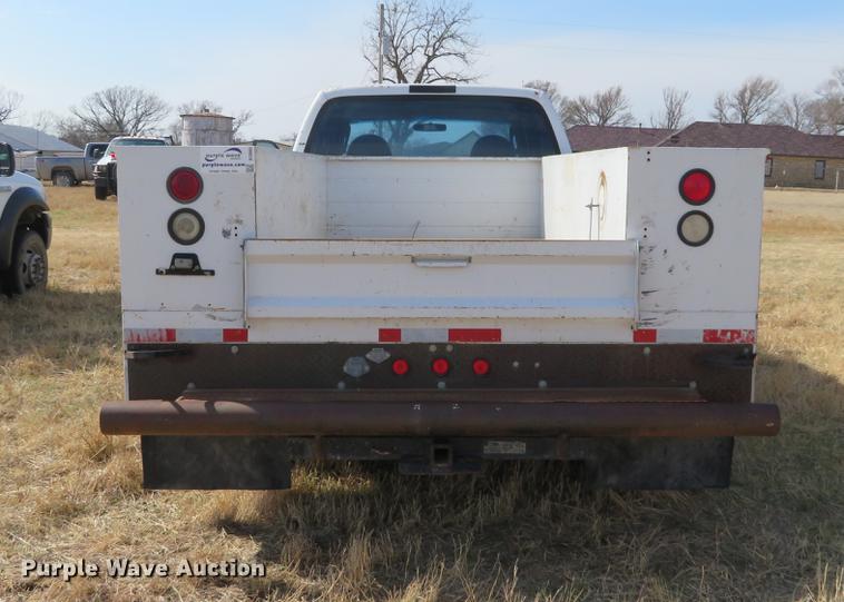 image for item DC0985 2006 Ford F350 Super Duty Crew Cab utility bed pickup truck