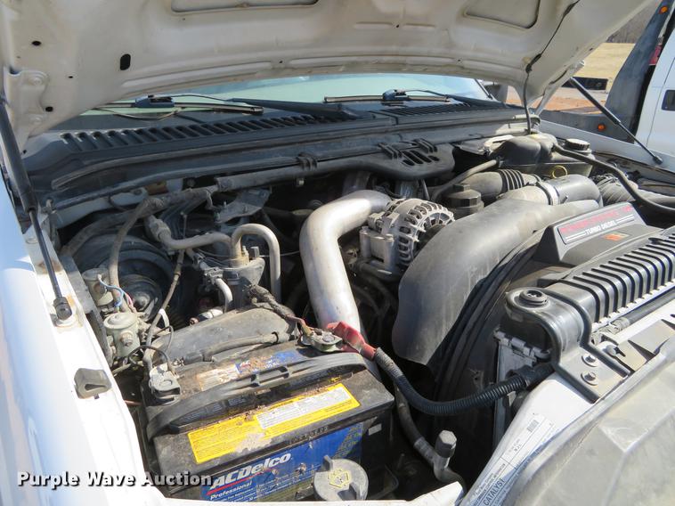 image for item DC0985 2006 Ford F350 Super Duty Crew Cab utility bed pickup truck