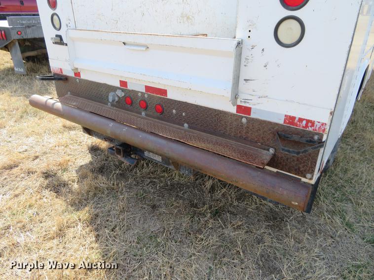 image for item DC0985 2006 Ford F350 Super Duty Crew Cab utility bed pickup truck