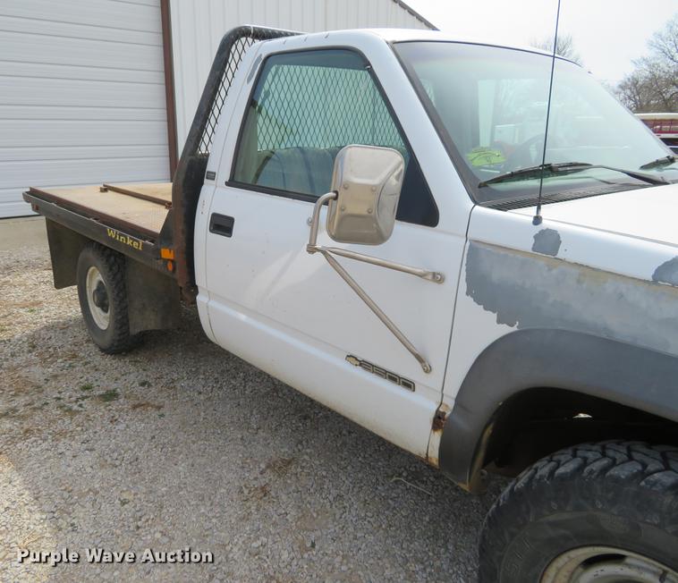 image for item DC0987 1994 Chevrolet 3500 flatbed pickup truck