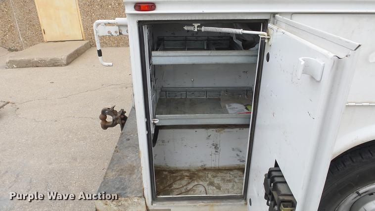 image for item DC3105 2011 Ford F250 Super Duty utility bed pickup truck