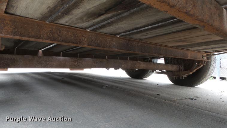 image for item DC3106 2008 Redi Haul utility trailer