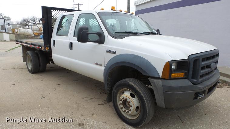image for item DC3108 2006 Ford F550 Crew Cab flatbed truck